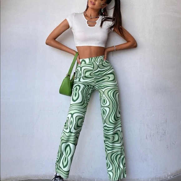 Hippie pants 💚 - Picture 2 of 3